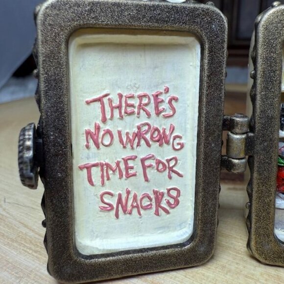 Vintage Boyds Bears Granny's Icebox with Frosty McNibble Treasure Box - Picture 2 of 14